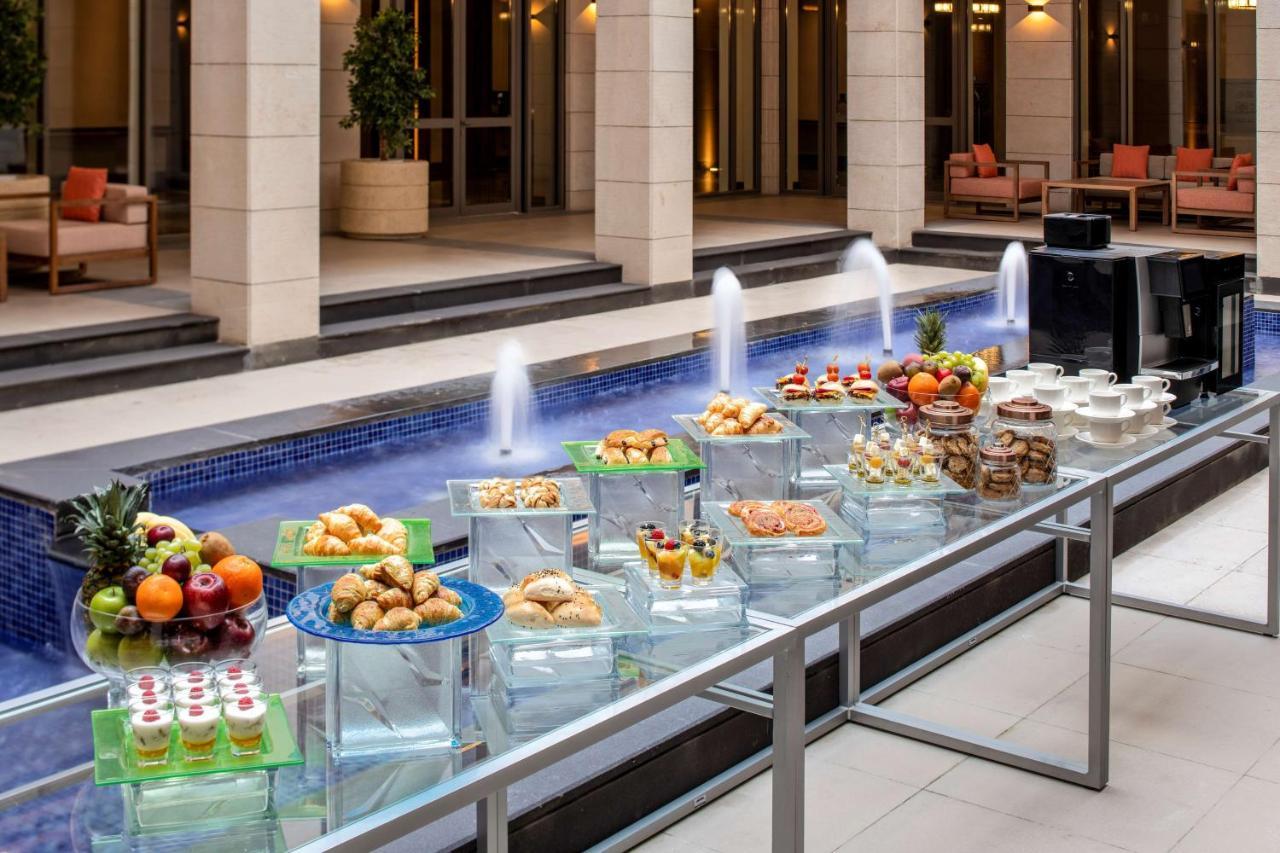 Doubletree Suites By Hilton - Riyadh Financial District Exterior foto